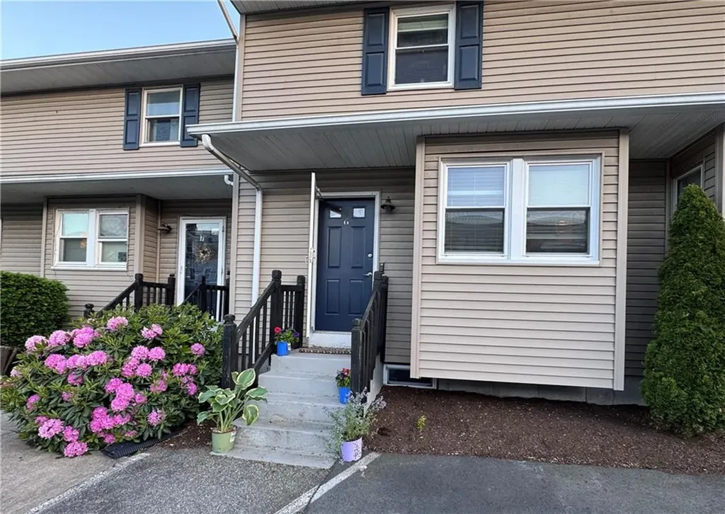 169 Courtland Street Providence RI 02909