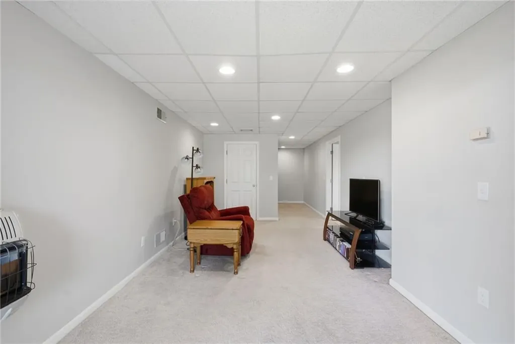 74 Valley Green Court North Providence RI 02904