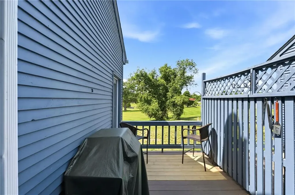 74 Valley Green Court North Providence RI 02904