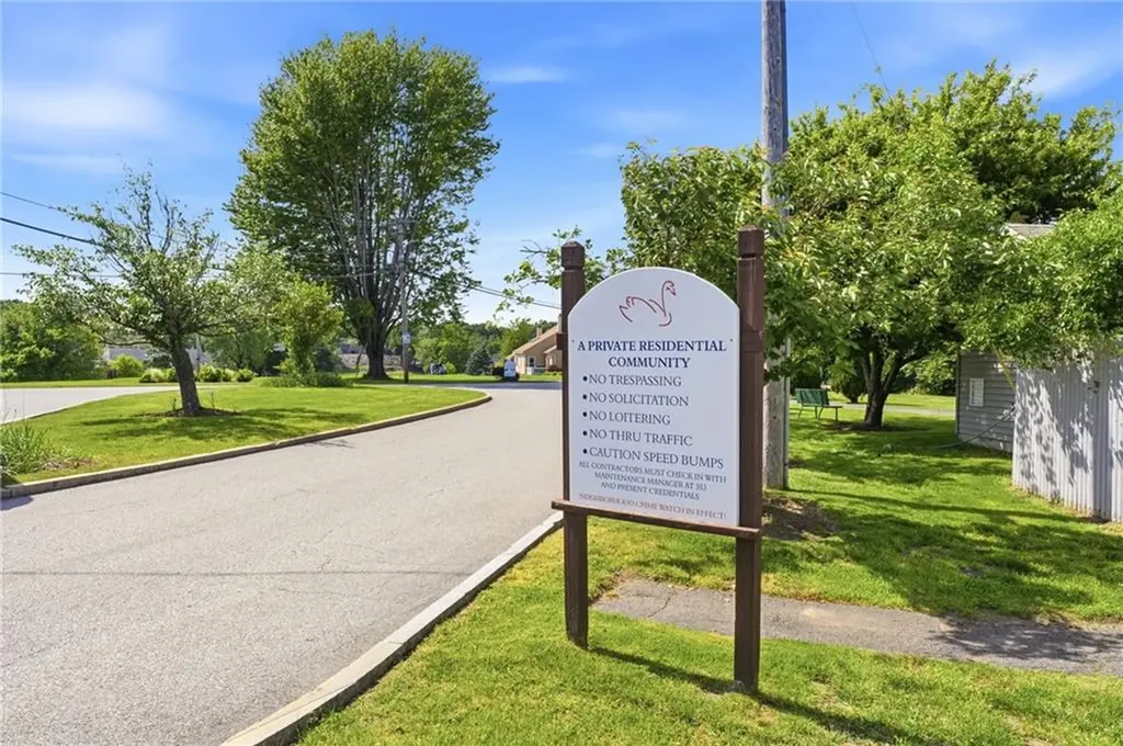 74 Valley Green Court North Providence RI 02904