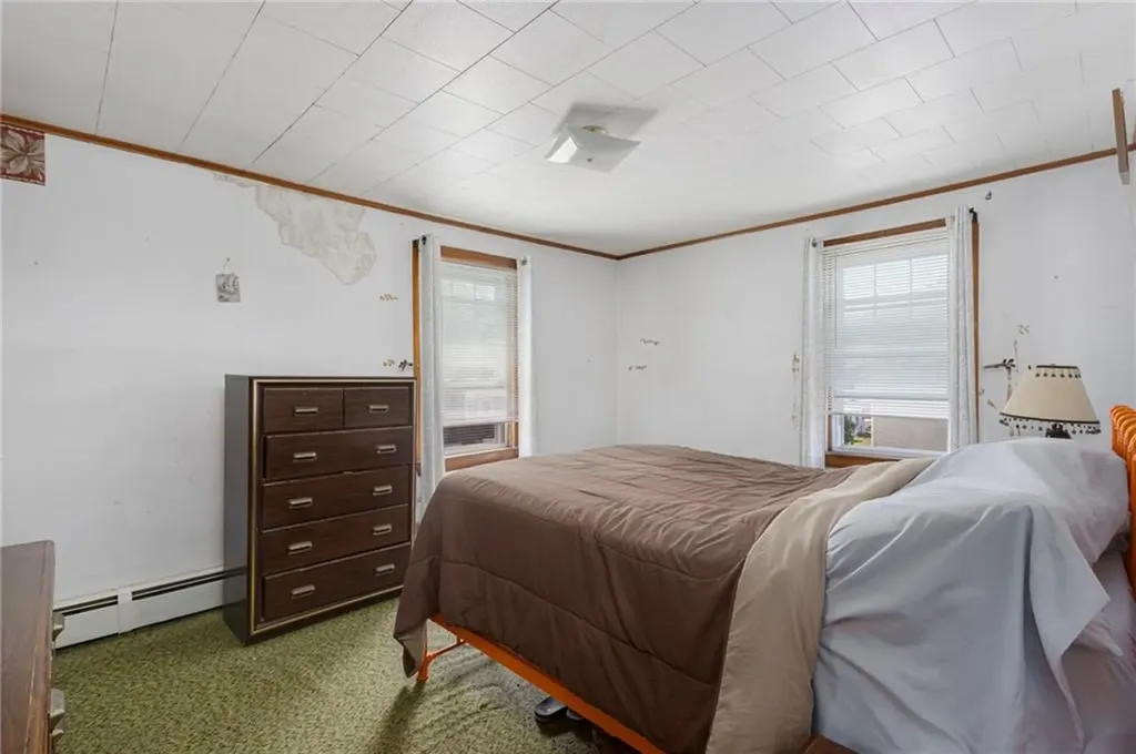 60 Cottage Avenue Portsmouth RI 02871