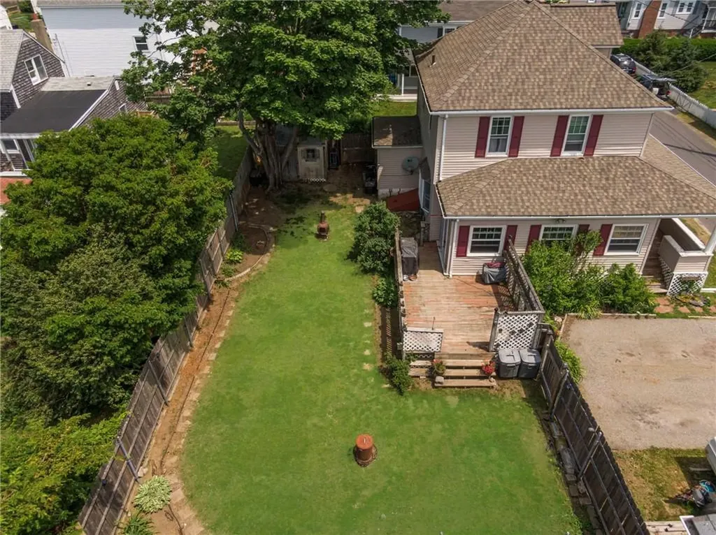 60 Cottage Avenue Portsmouth RI 02871
