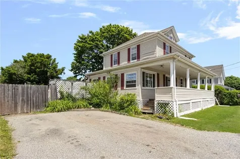 60 Cottage Avenue Portsmouth RI 02871