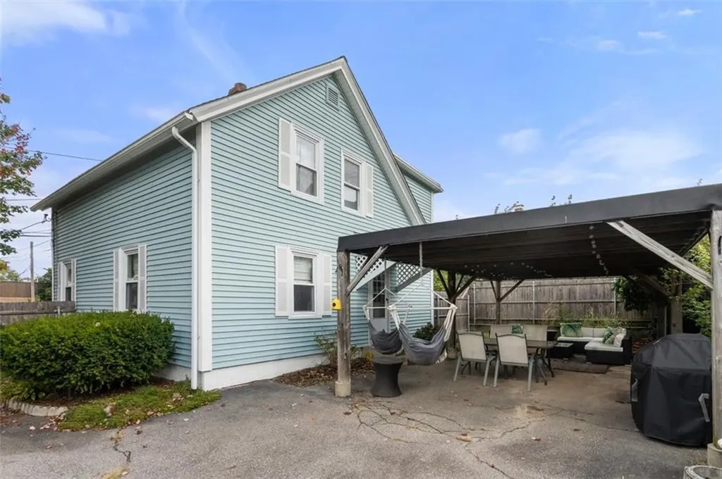 14 North Street East Providence RI 02915
