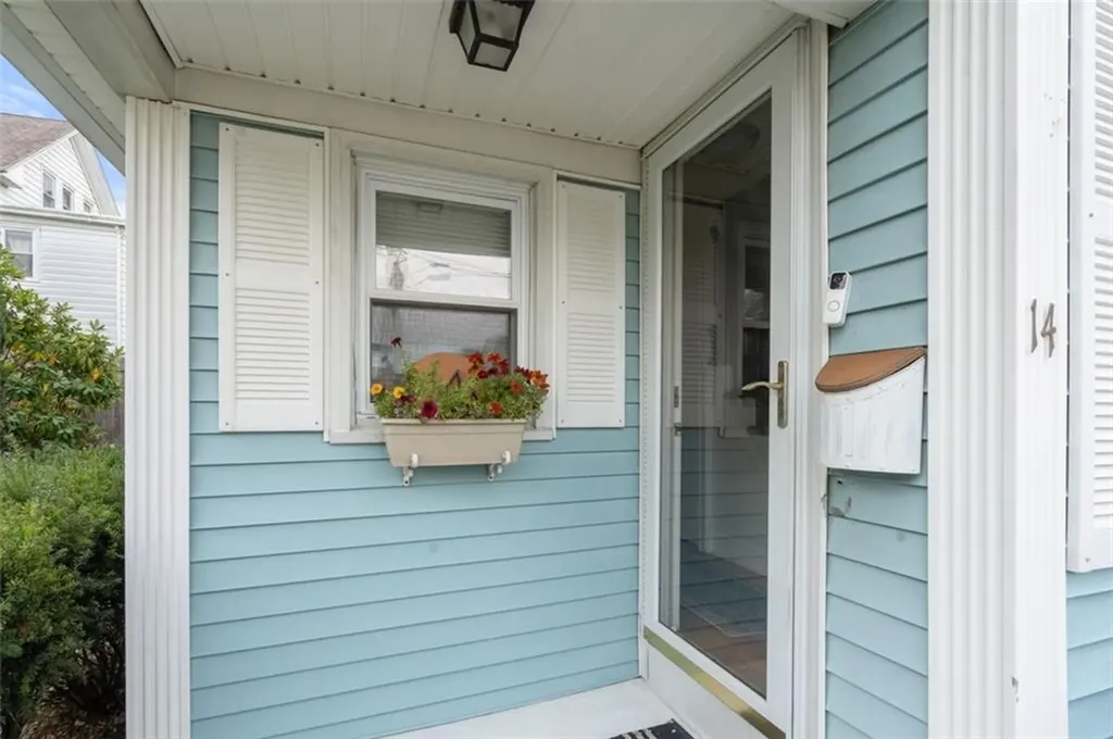 14 North Street East Providence RI 02915