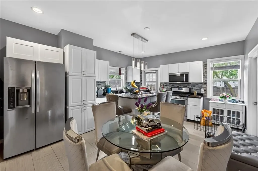 15 Armington St Street Providence RI 02908