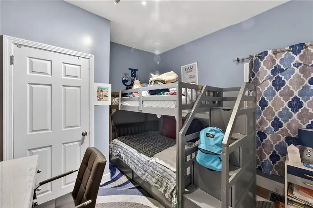 15 Armington St Street Providence RI 02908