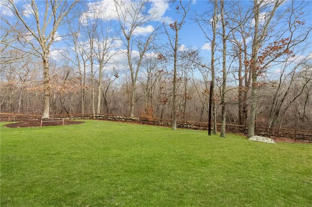 141 Congdon Drive South Kingstown RI 02879