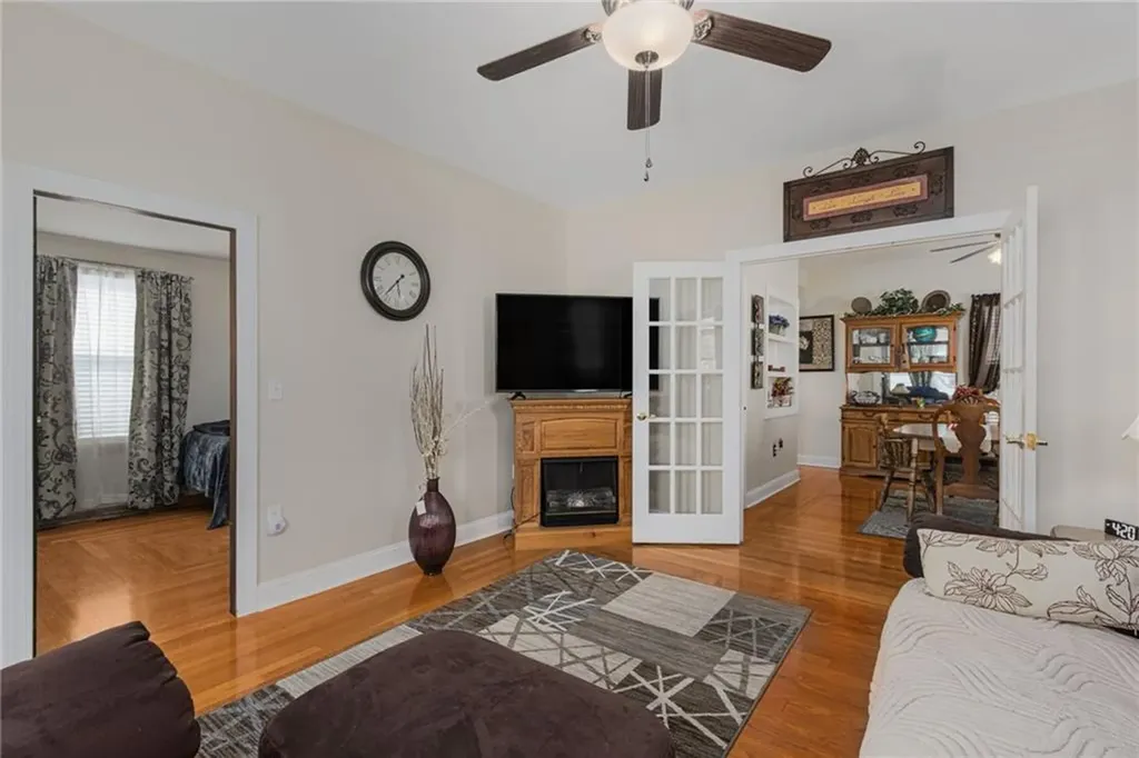 36 Pine Street Woonsocket RI 02895