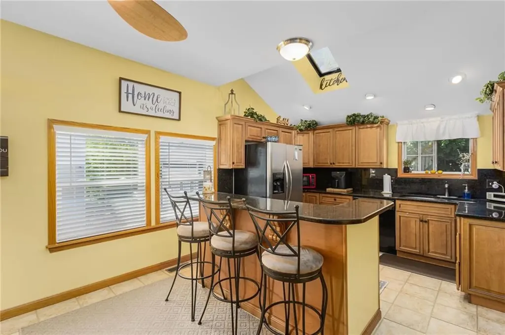 36 Pine Street Woonsocket RI 02895