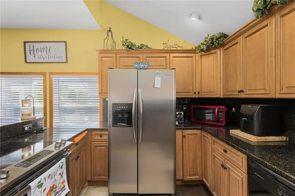 36 Pine Street Woonsocket RI 02895