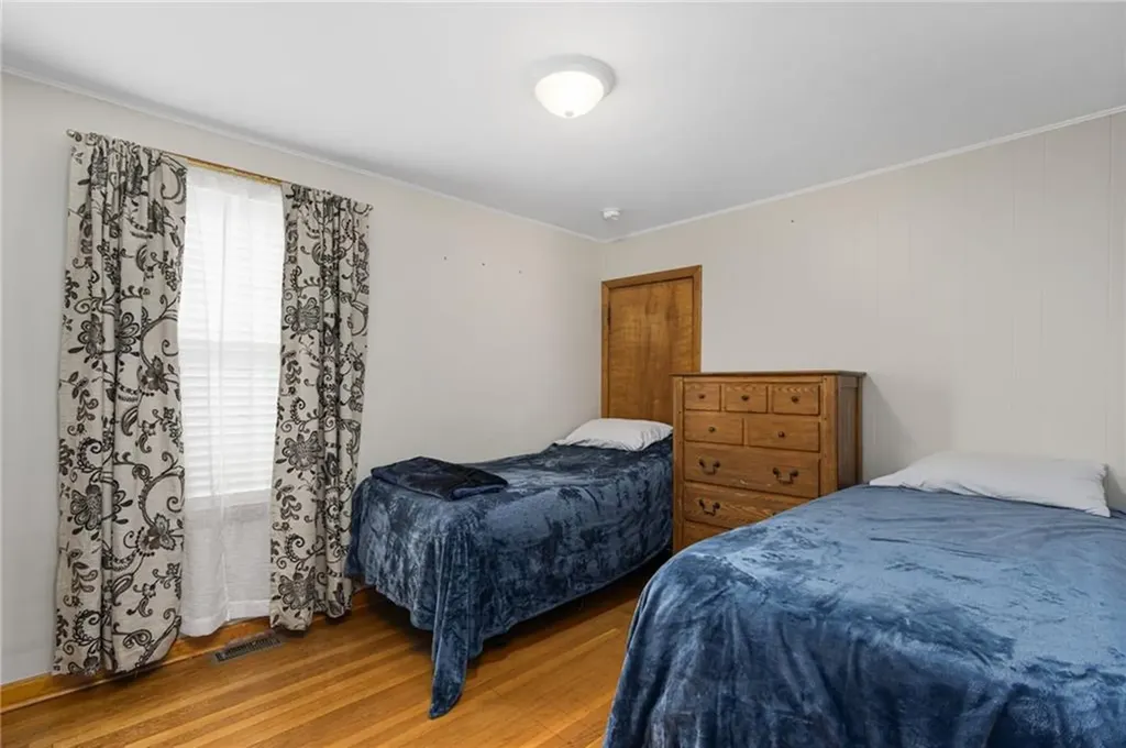 36 Pine Street Woonsocket RI 02895