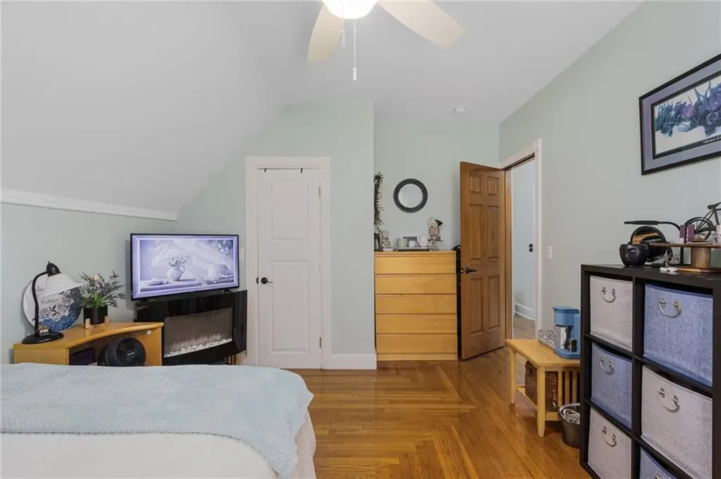 36 Pine Street Woonsocket RI 02895