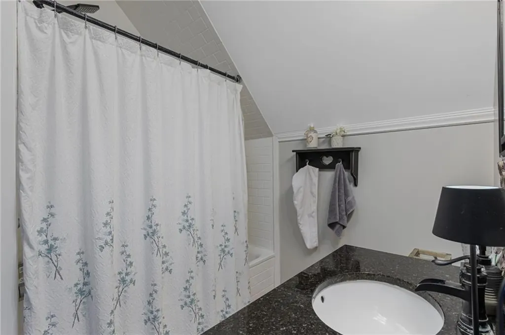 36 Pine Street Woonsocket RI 02895