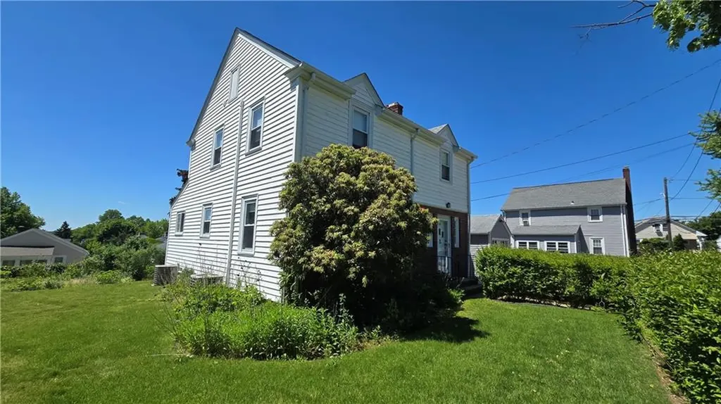 63 La Salle Drive Providence RI 02908