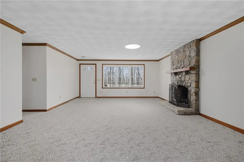 46 Stubble Brook Road West Greenwich RI 02817