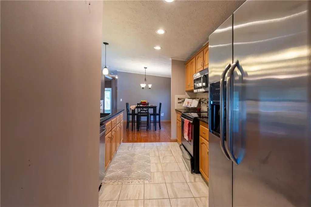 3 Blackbird Street Tiverton RI 02878
