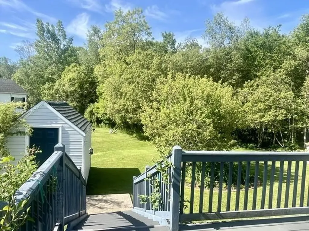 3 Blackbird Street Tiverton RI 02878