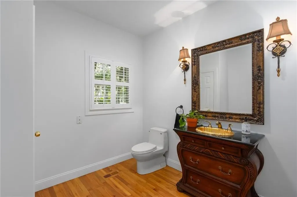 19 Cassandra Lane North Kingstown RI 02852