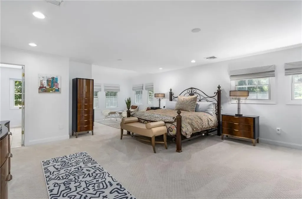 19 Cassandra Lane North Kingstown RI 02852