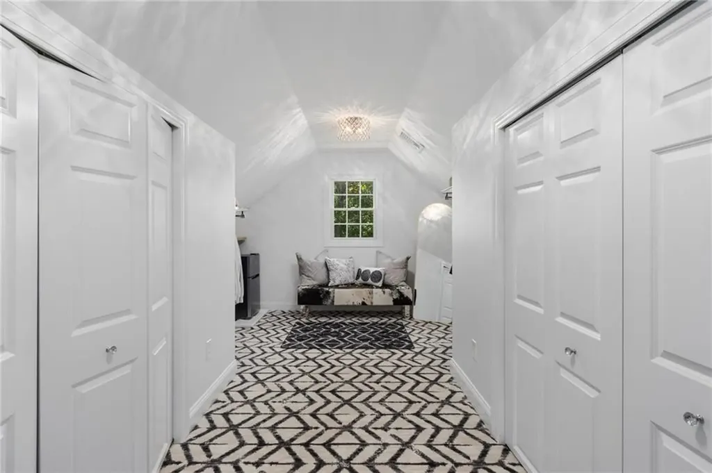 19 Cassandra Lane North Kingstown RI 02852
