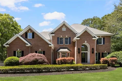 19 Cassandra Lane North Kingstown RI 02852