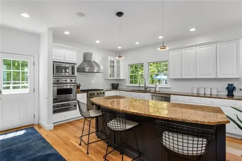 19 Cassandra Lane North Kingstown RI 02852