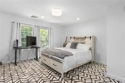 19 Cassandra Lane North Kingstown RI 02852