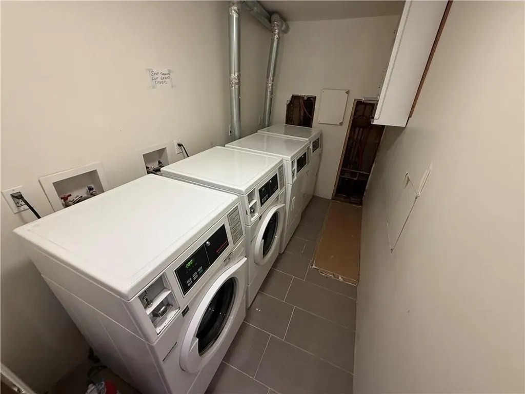 787 Admiral Street Providence RI 02908