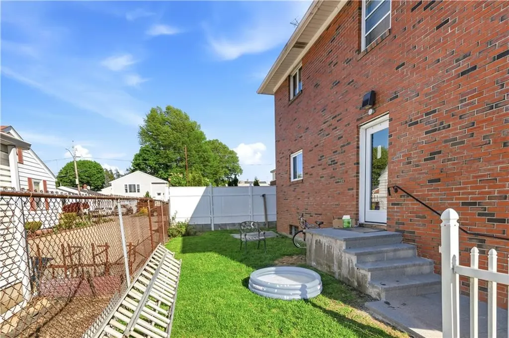 787 Admiral Street Providence RI 02908