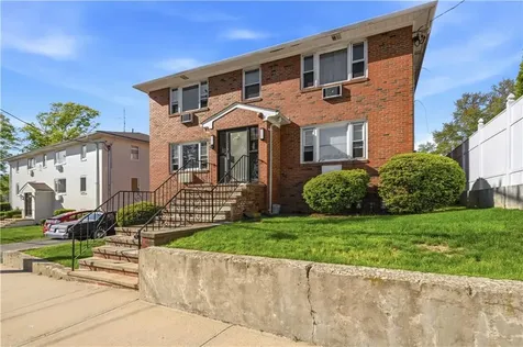 787 Admiral Street Providence RI 02908