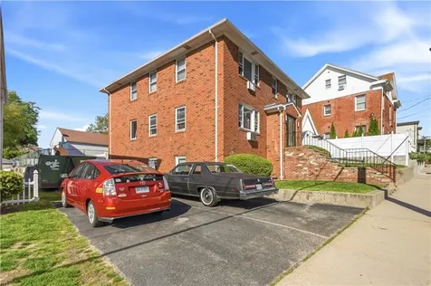 787 Admiral Street Providence RI 02908