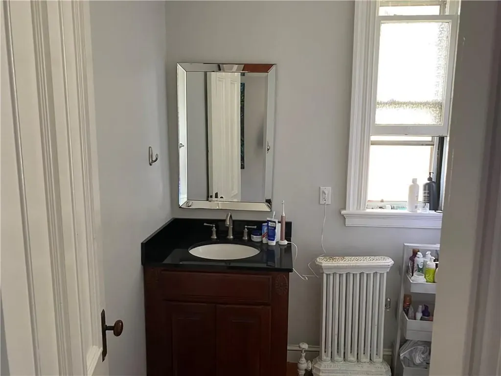 12 Clarke Street Newport RI 02840