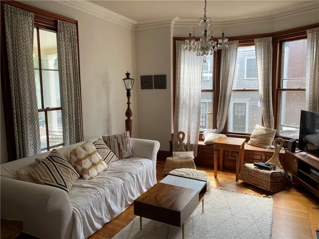 12 Clarke Street Newport RI 02840
