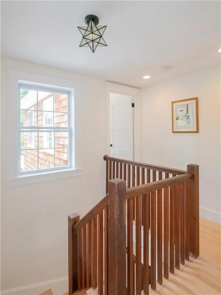 122 Ruggles Avenue Newport RI 02840