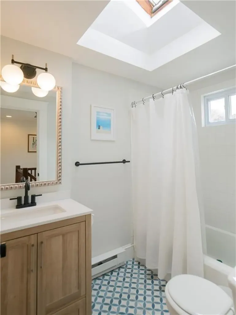 122 Ruggles Avenue Newport RI 02840