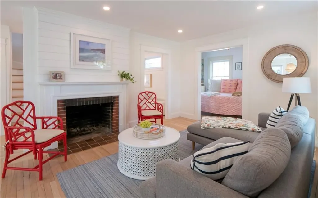 122 Ruggles Avenue Newport RI 02840