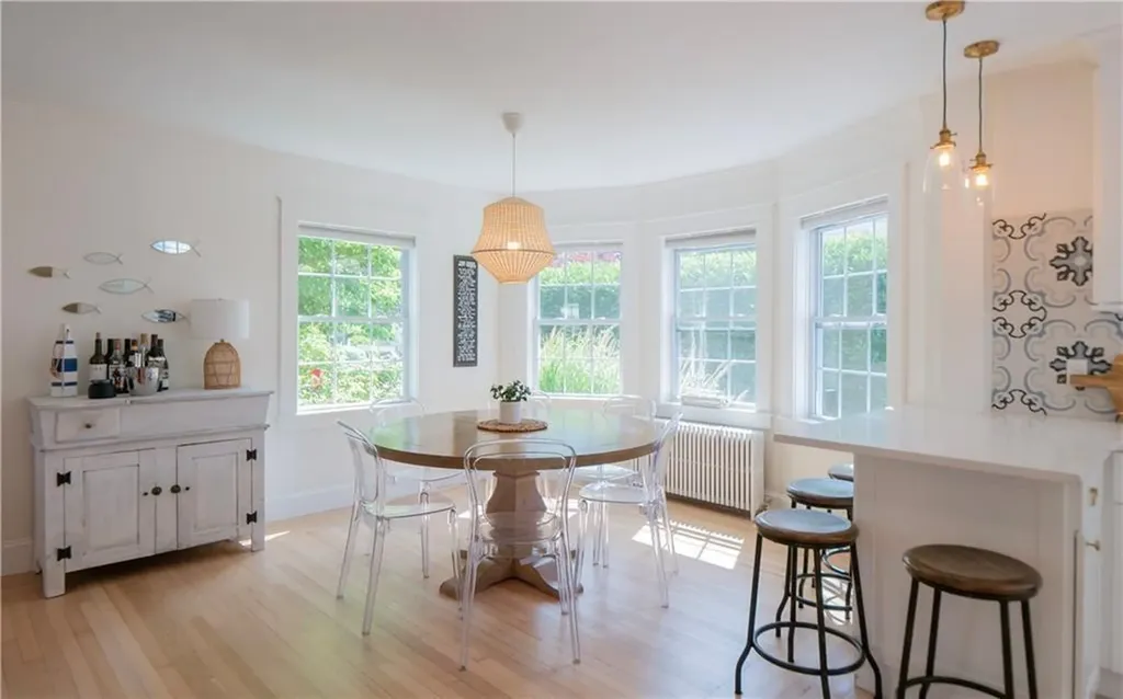 122 Ruggles Avenue Newport RI 02840