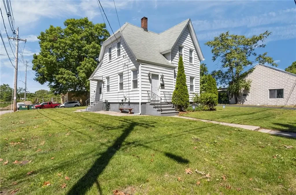 9 Gardner Avenue Cranston RI 02910