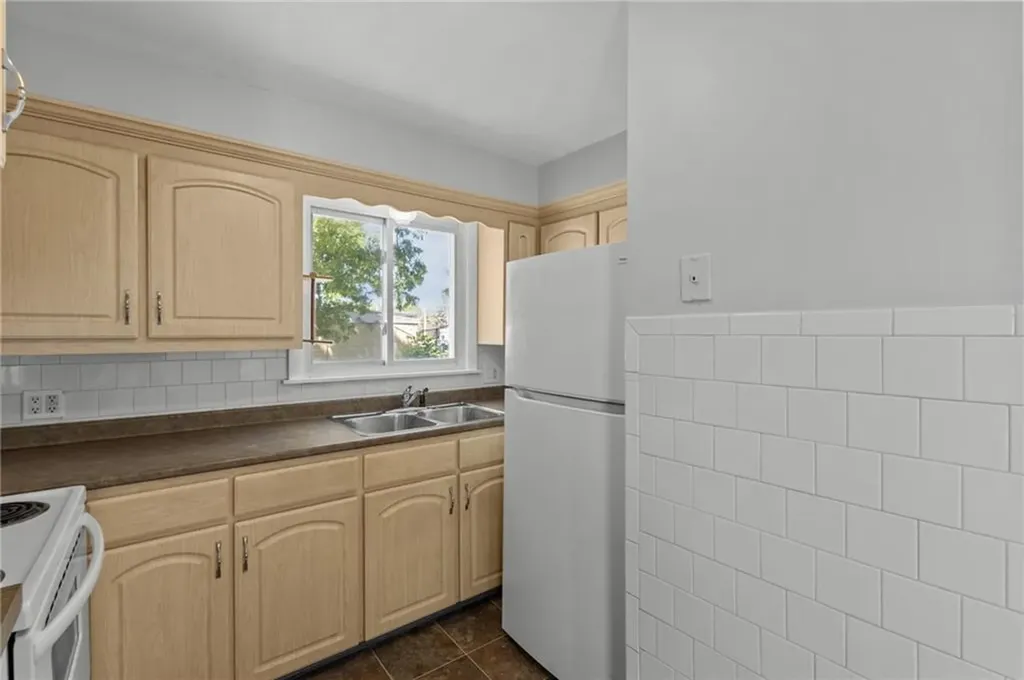 9 Gardner Avenue Cranston RI 02910