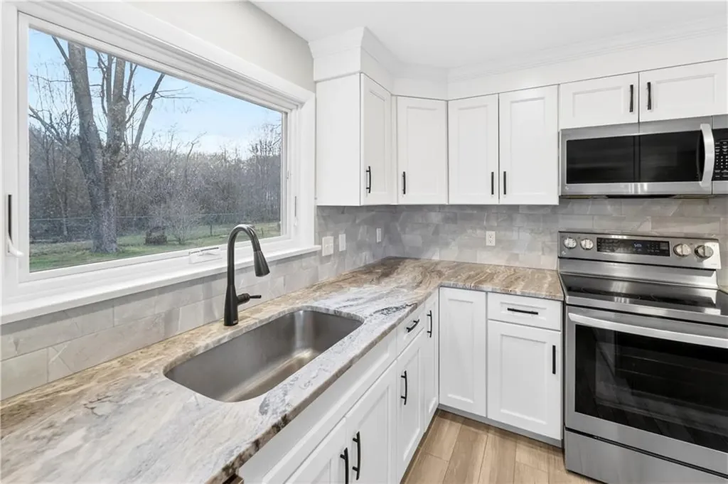 56 Sweet Fern Drive Cranston RI 02921