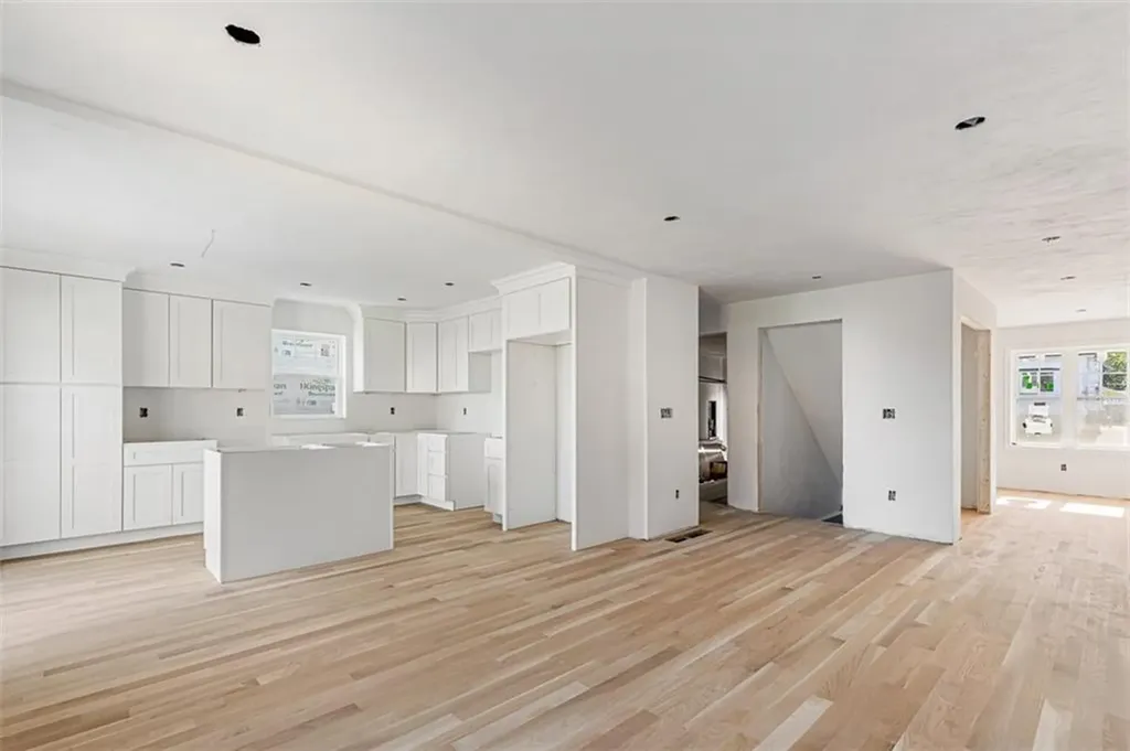 7 Kinsman Street Cumberland RI 02864