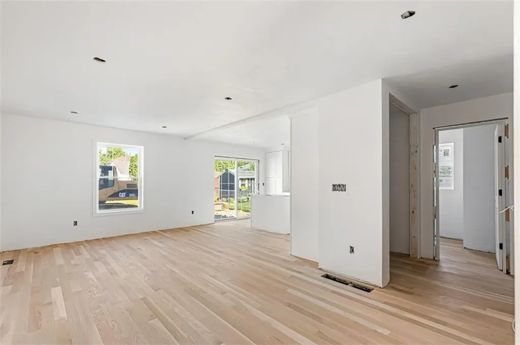7 Kinsman Street Cumberland RI 02864