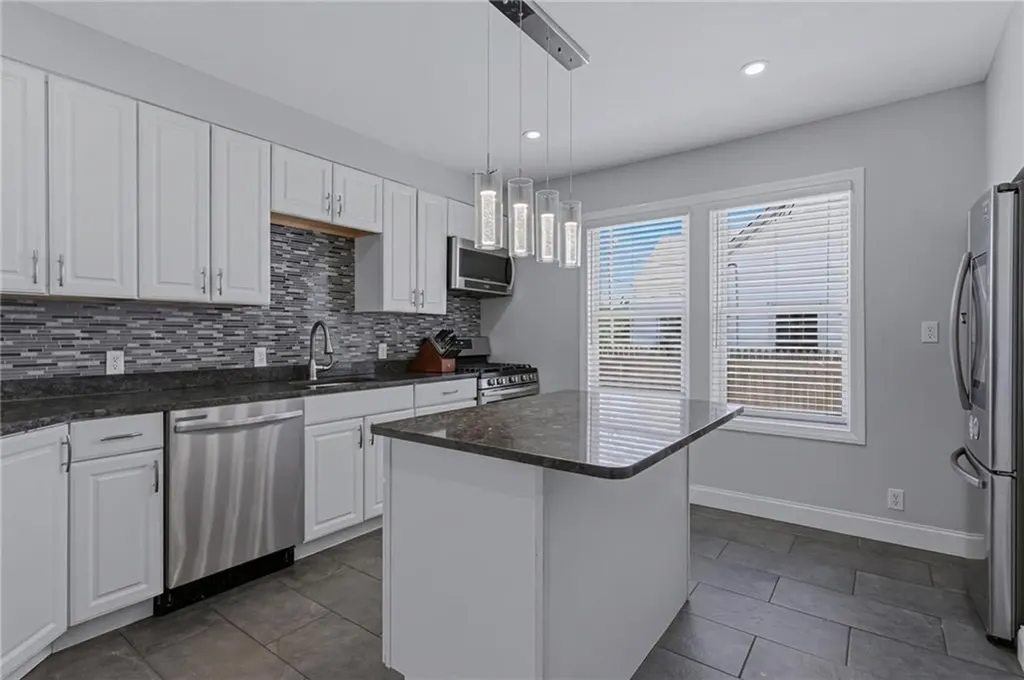 1175 Lonsdale Avenue Lincoln RI 02865