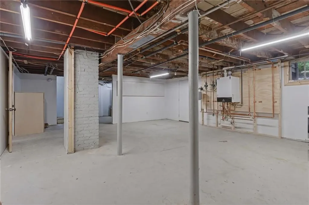 1175 Lonsdale Avenue Lincoln RI 02865