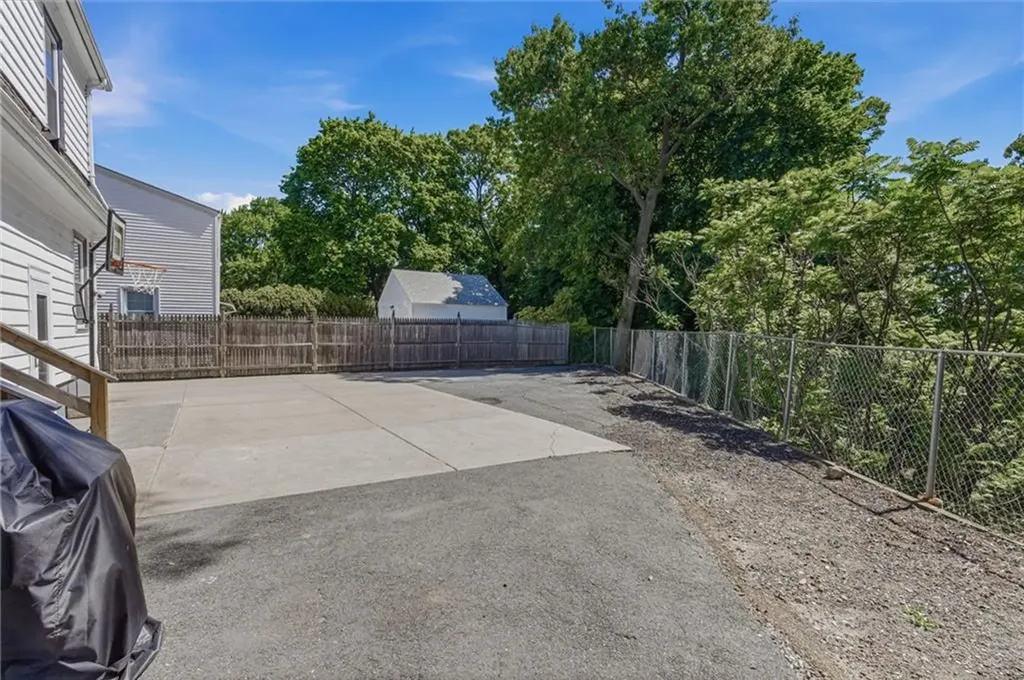 1175 Lonsdale Avenue Lincoln RI 02865