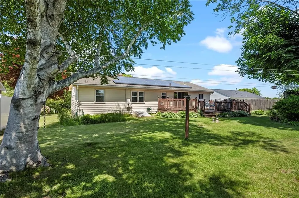 105 Walmer Avenue East Providence RI 02914