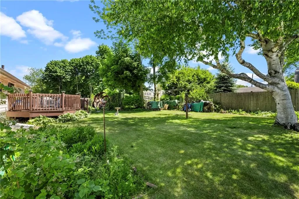 105 Walmer Avenue East Providence RI 02914
