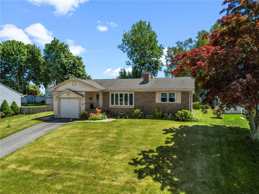 105 Walmer Avenue East Providence RI 02914