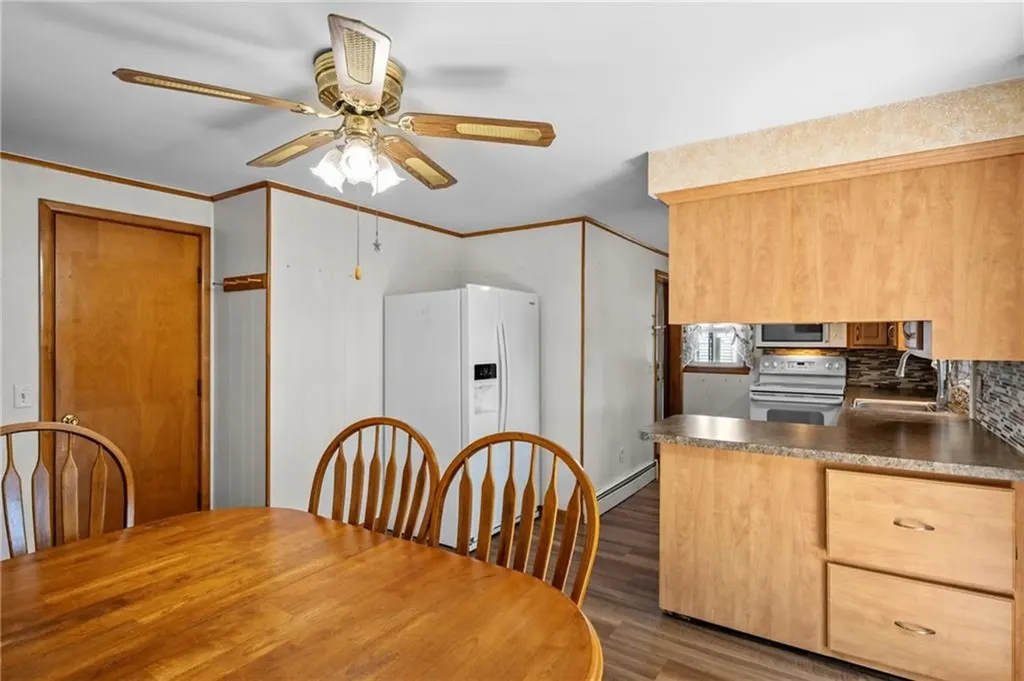 105 Walmer Avenue East Providence RI 02914